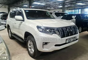 Toyota Land Cruiser Prado 2018 White