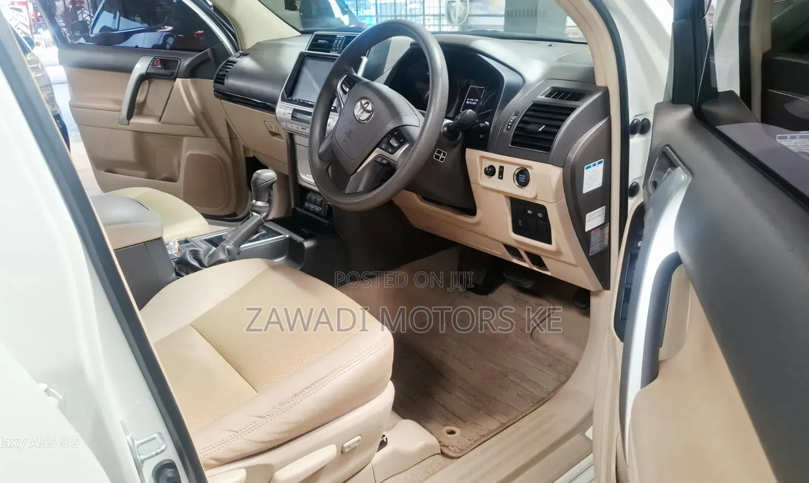Toyota Land Cruiser Prado 2018 White