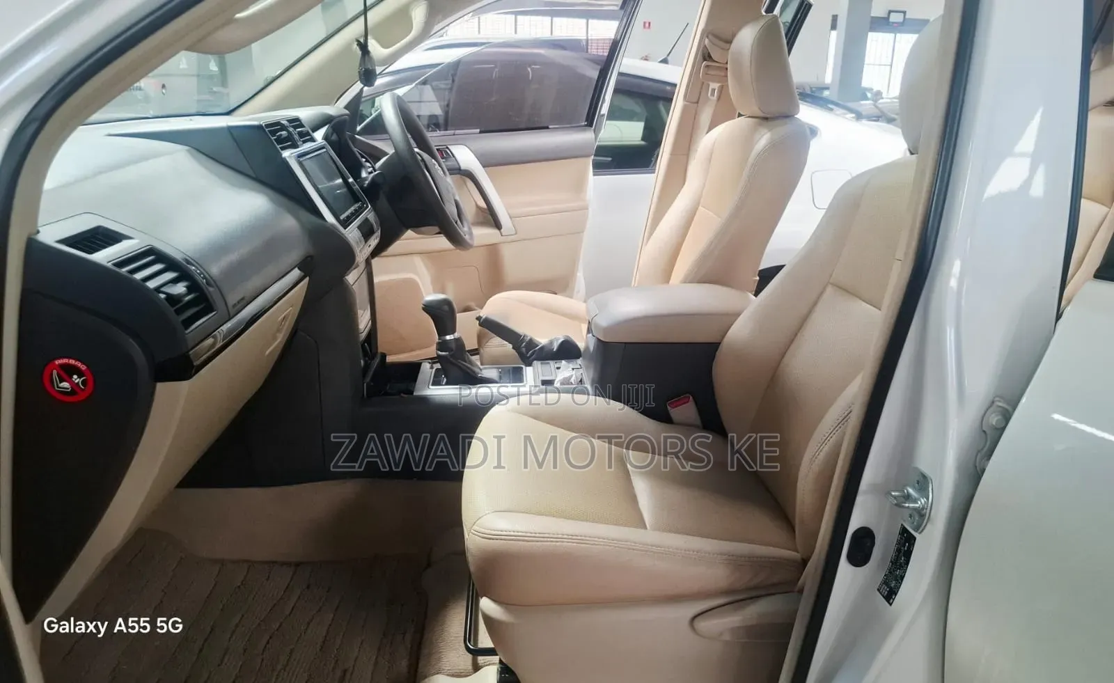 Toyota Land Cruiser Prado 2018 White