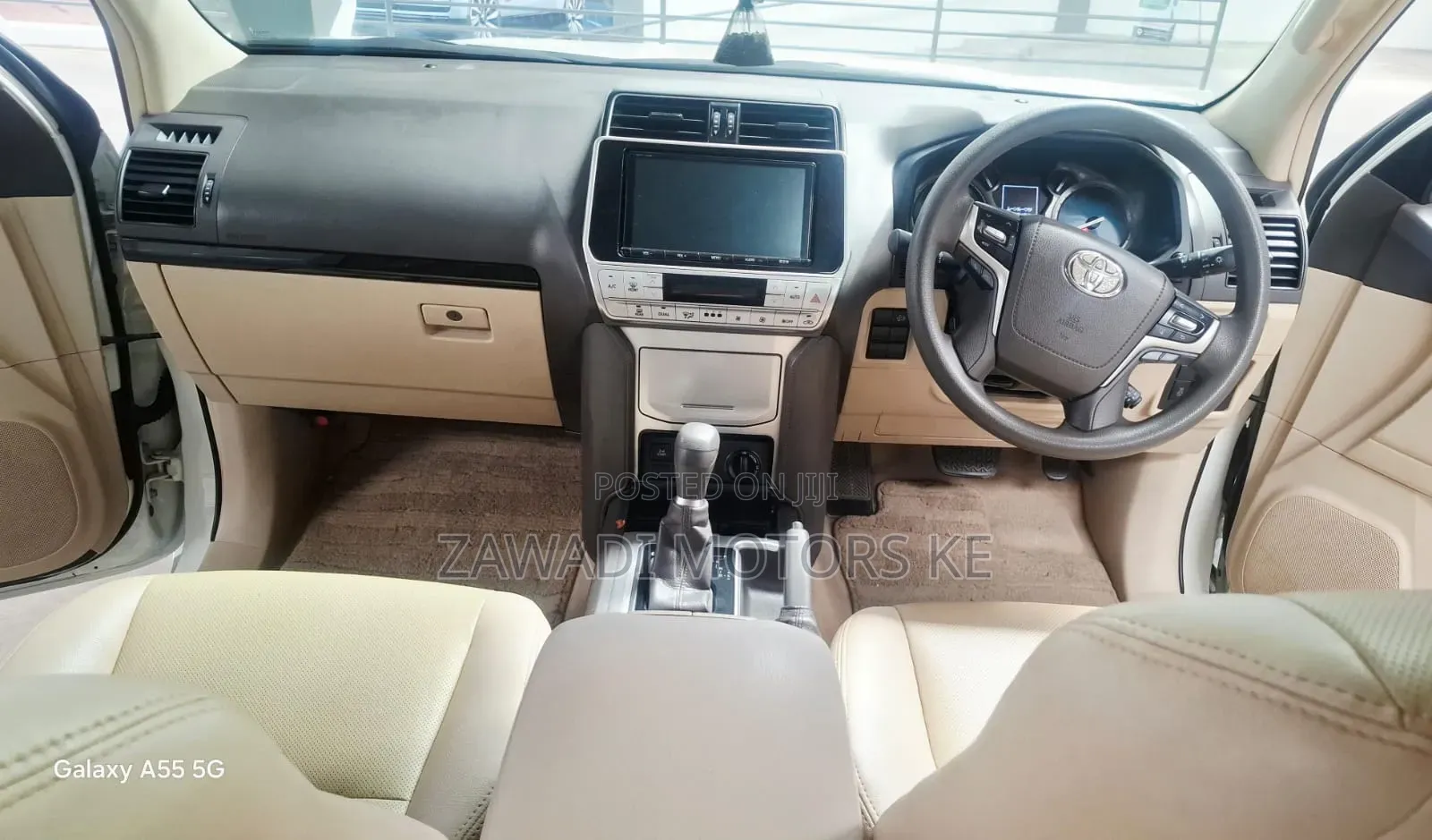 Toyota Land Cruiser Prado 2018 White