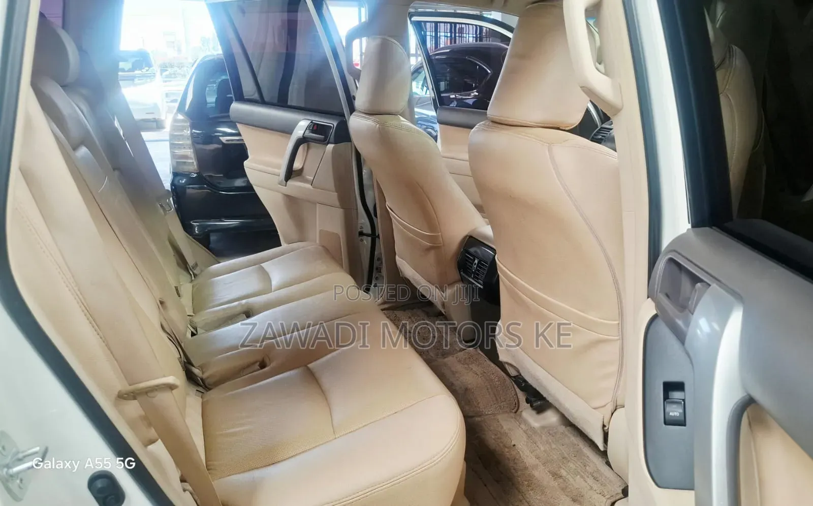 Toyota Land Cruiser Prado 2018 White