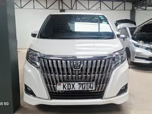 Toyota Esquire 2018 White