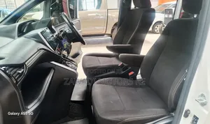 Toyota Esquire 2019 White