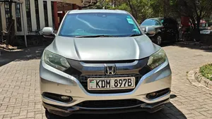 Honda Vezel 2016 Silver