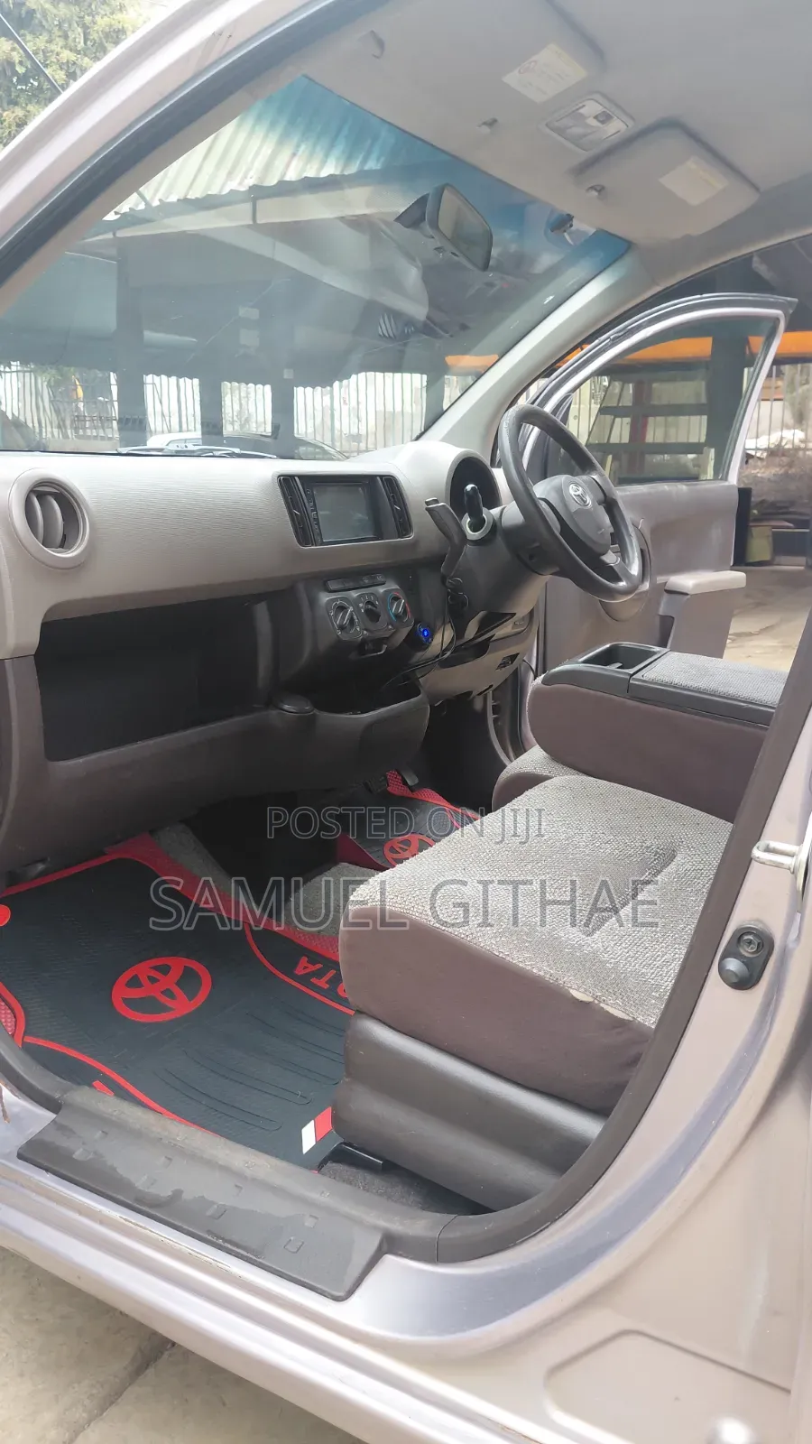Toyota Passo 2015 Purple