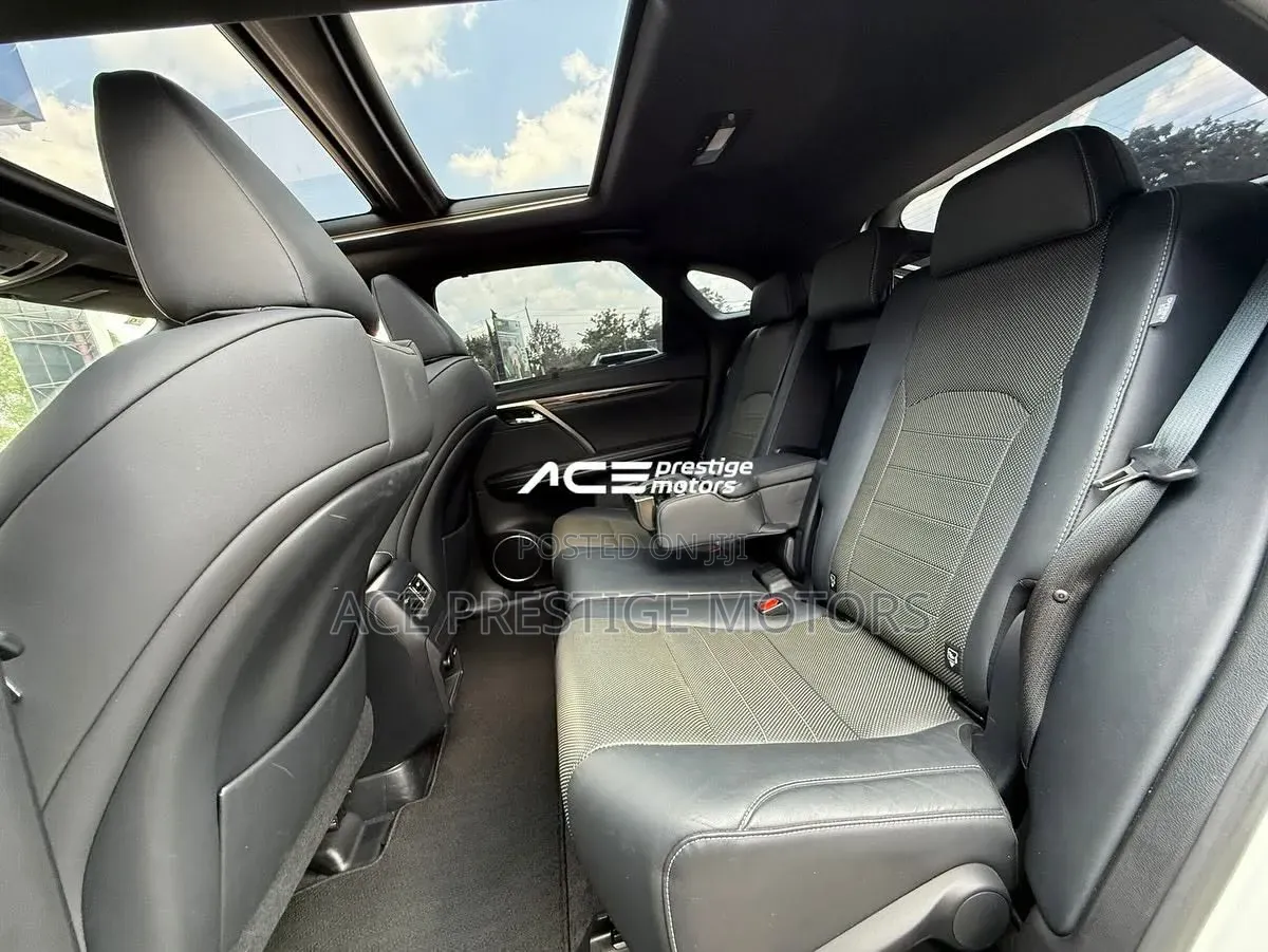 Lexus RX 2019 White