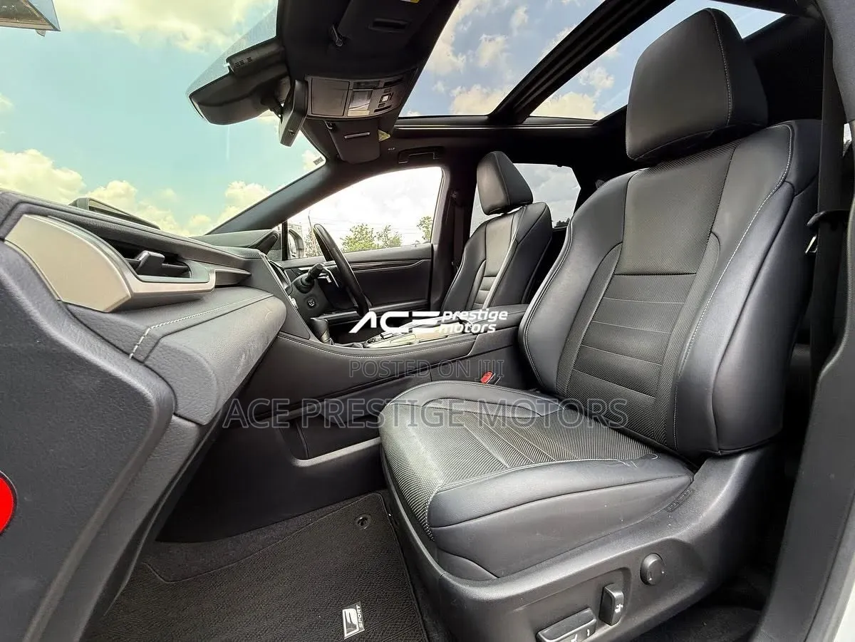 Lexus RX 2019 White