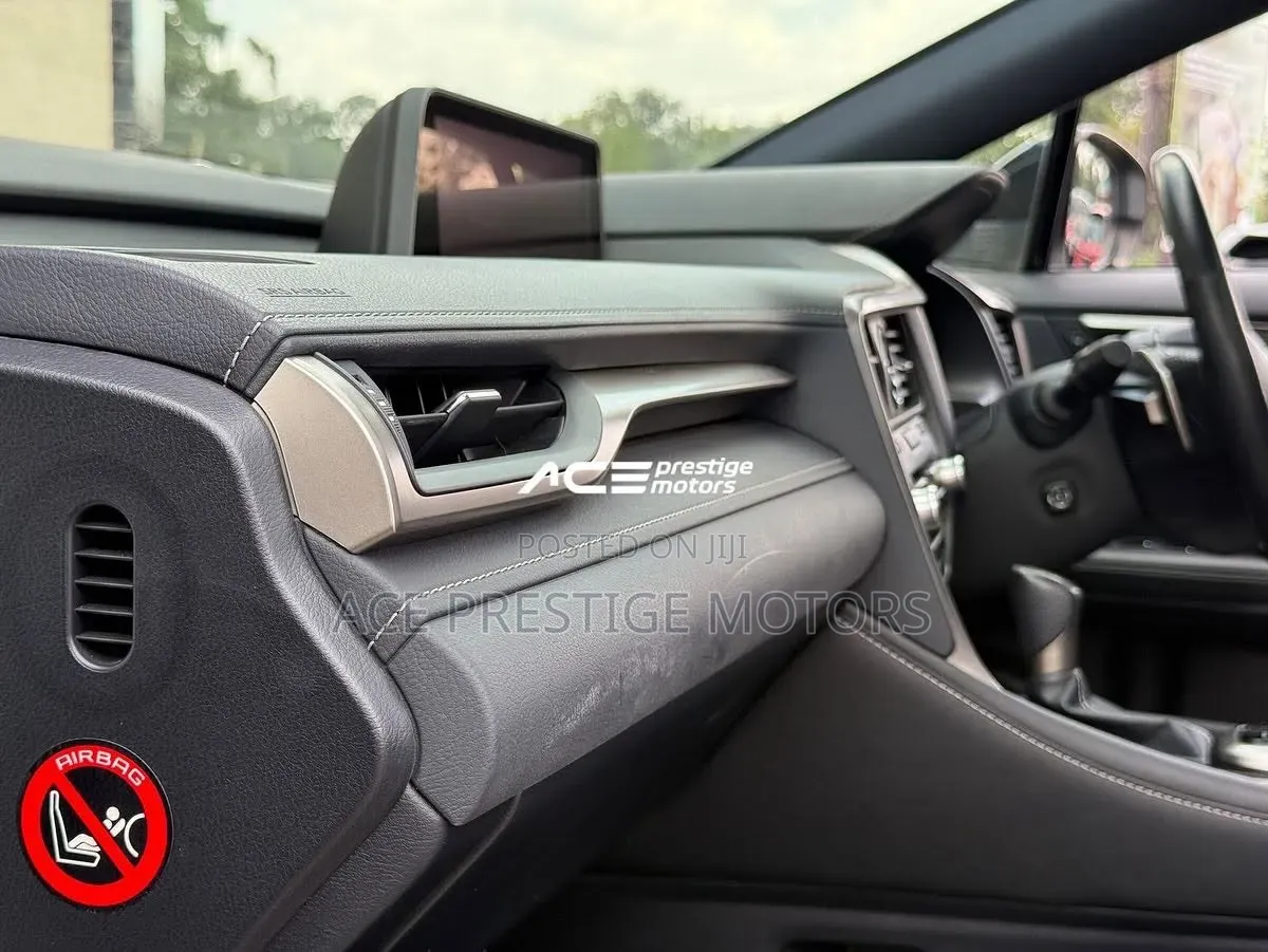 Lexus RX 2019 White