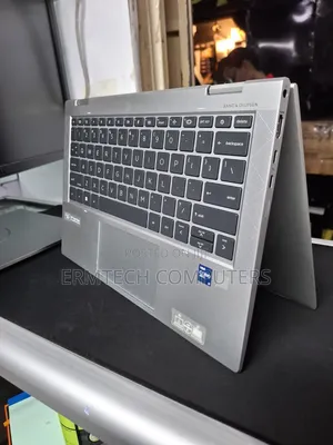 Laptop HP EliteBook 830 G8 16GB Intel Core i7 SSD 512GB