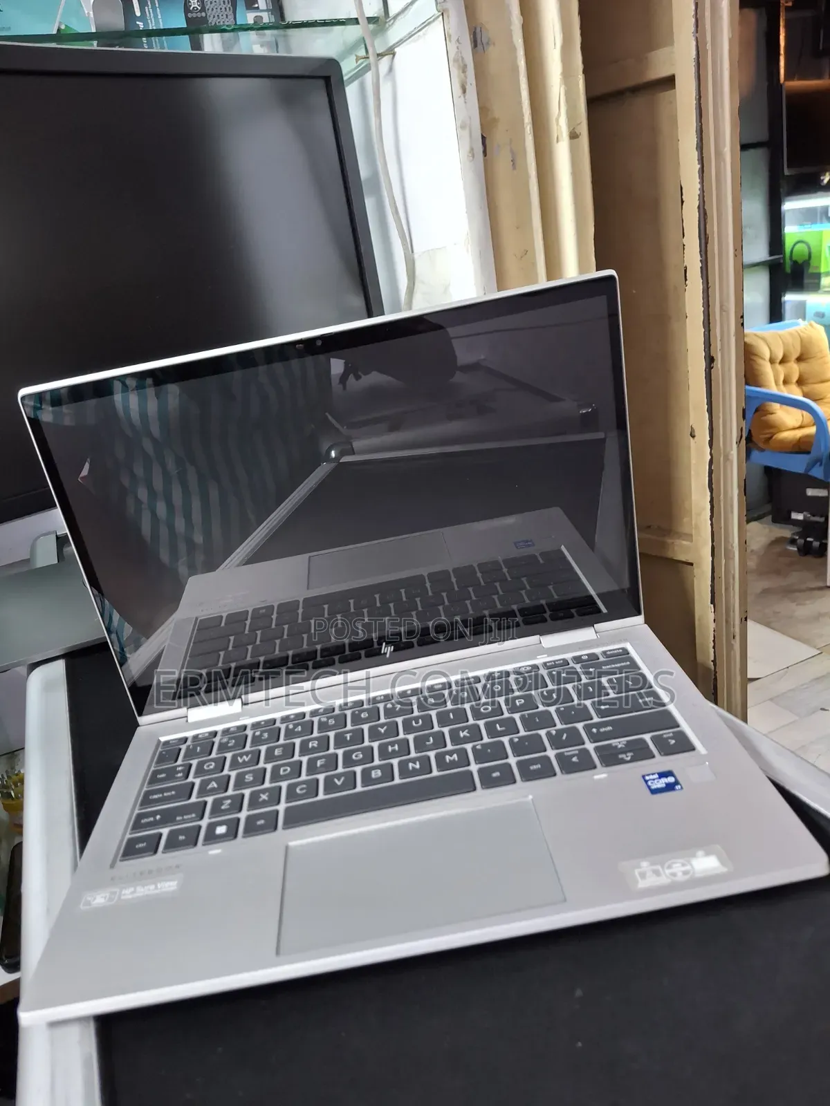 Laptop HP EliteBook 830 G8 16GB Intel Core i7 SSD 512GB
