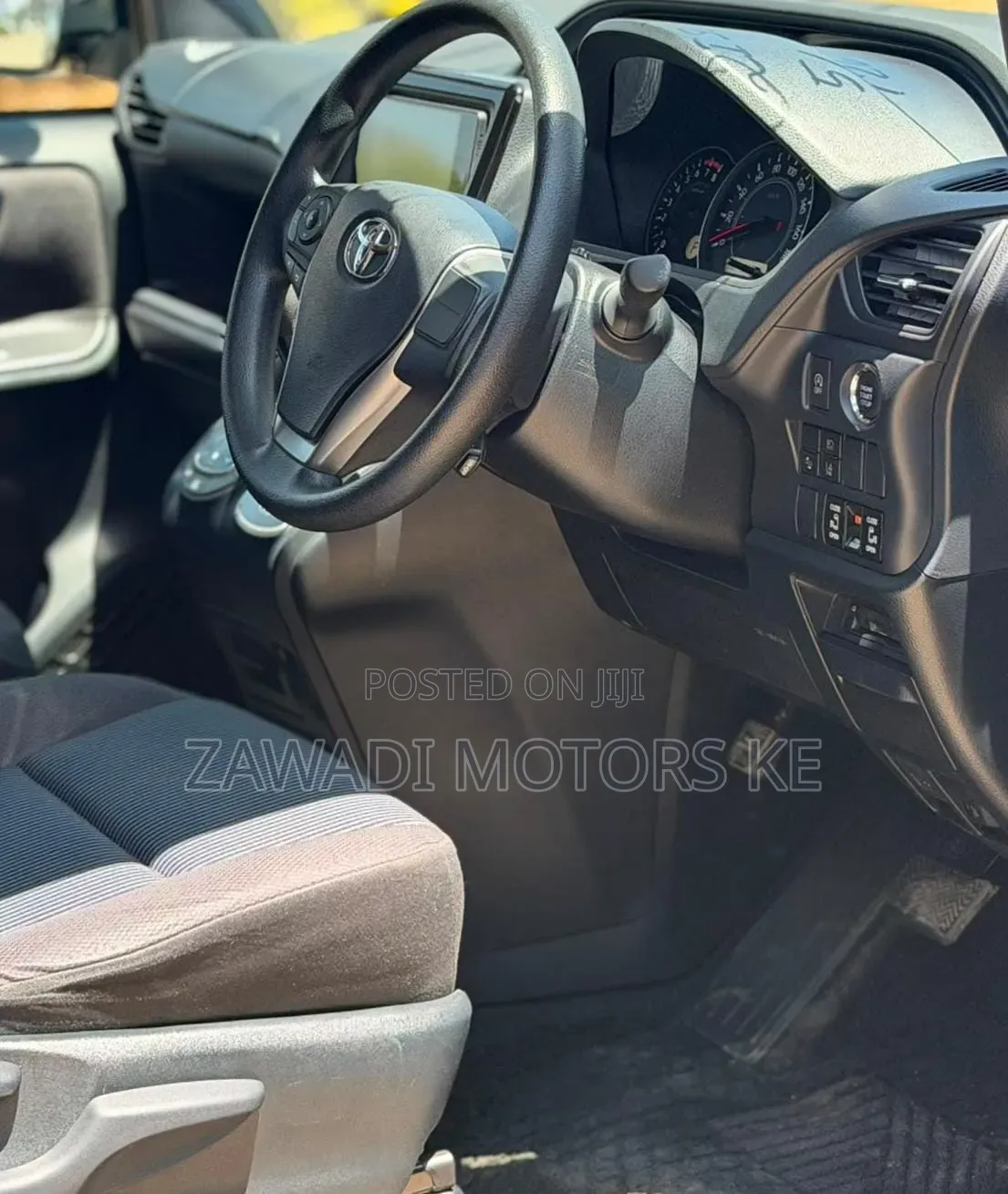 Toyota Noah 2.0 FWD (7 Seater) 2019 Black