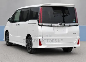 Toyota Noah 2019 White