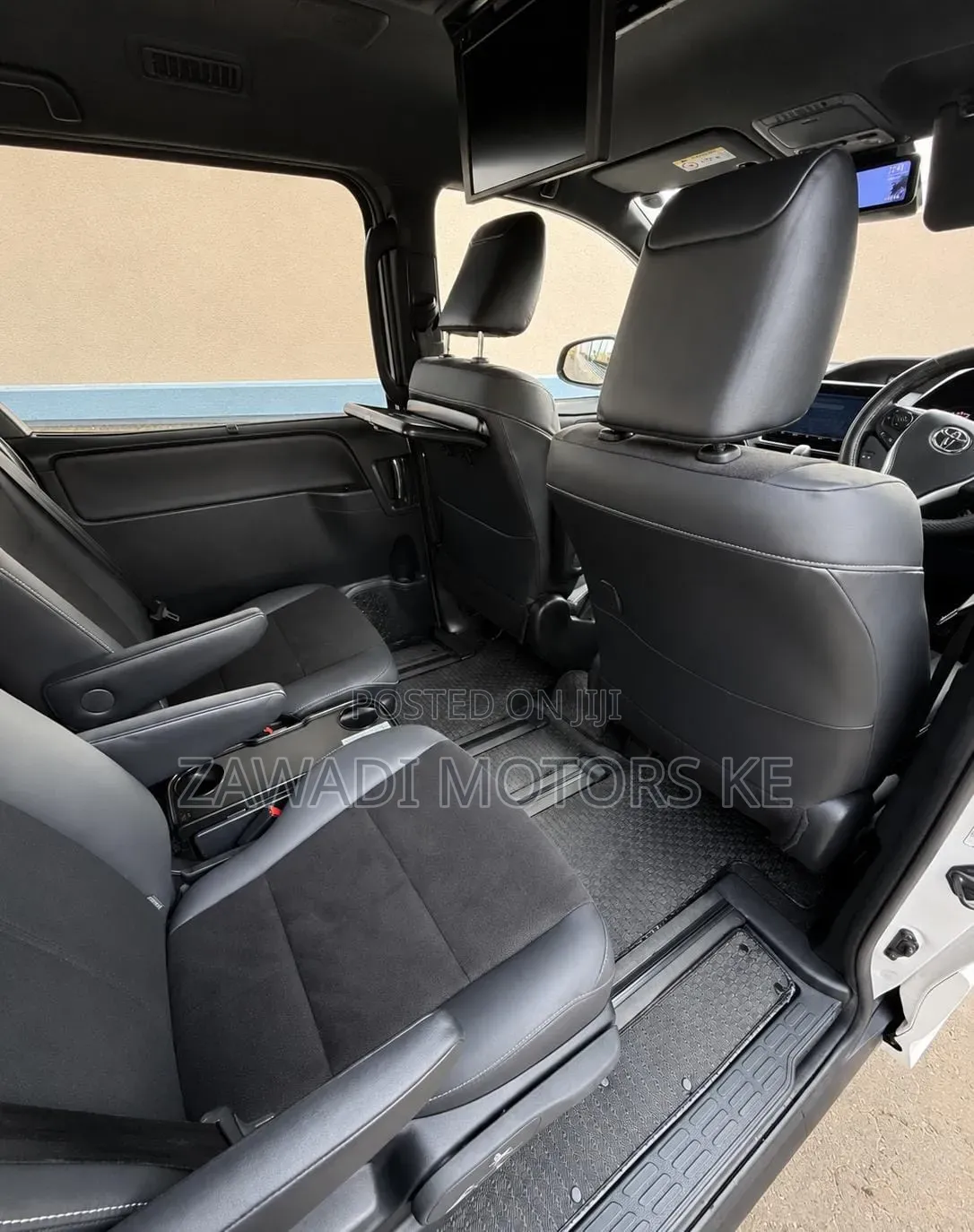 Toyota Noah 2019 White