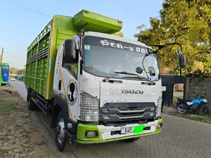 Isuzu FRR Bluepower Openbody