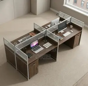 Office Workstation : Spacious Modular 4-Seater Workstation