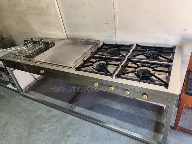 Commercial Combined Cooker — 4 Burner, Griddle & Electric Fryer