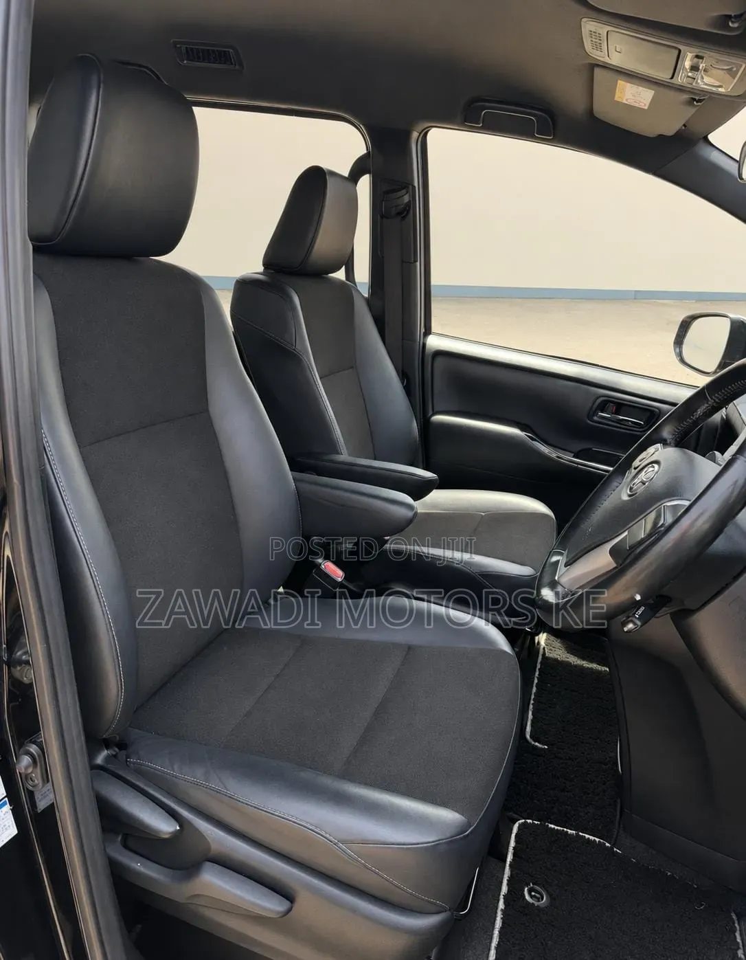 Toyota Noah 2020 Matt Black