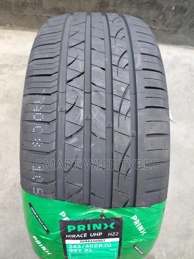245/40Zr20 Prinx HiRACE UHP HZ2