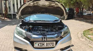 Honda Vezel 2016 Silver