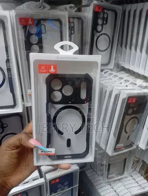 Xundd Series Magnetic Shockproof Case Tailored for the iPhone 17.
