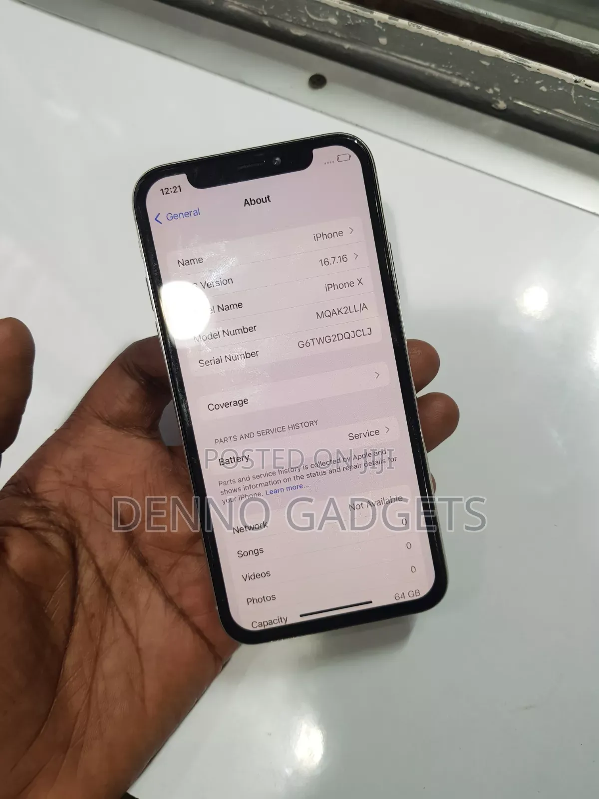 Apple iPhone X 64 GB White