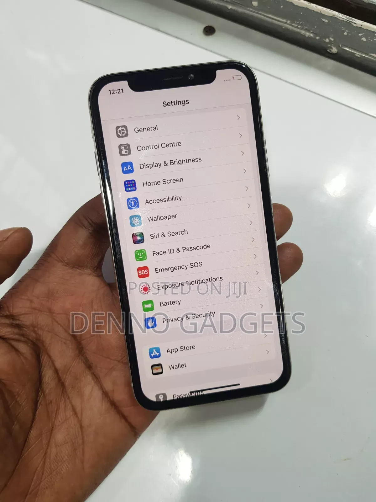 Apple iPhone X 64 GB White