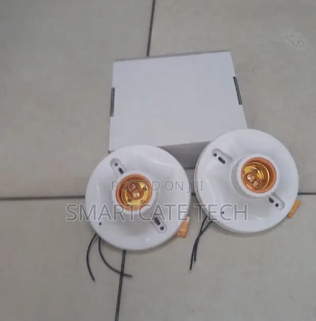 Bulb Holder CCTV With HD Camera and Easy Socket Installation.