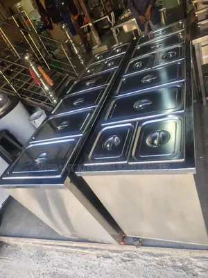 6-Pan Partitioned Electric Food Warmer