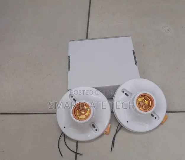 Bulb Socket CCTV Camera – Motion Detection & Mobile View