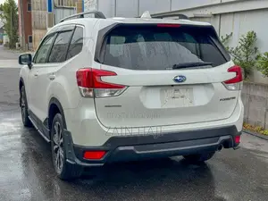 Subaru Forester 2019 White