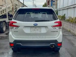 Subaru Forester 2019 White