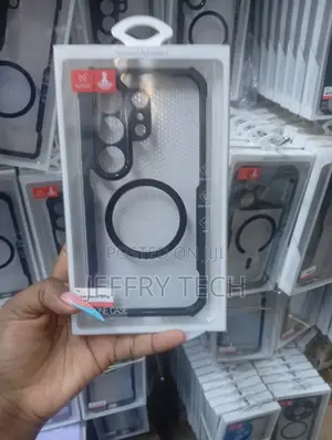 Xundd Anti-Impact Magnetic Phone Case Designed for the iPhone 17 Air