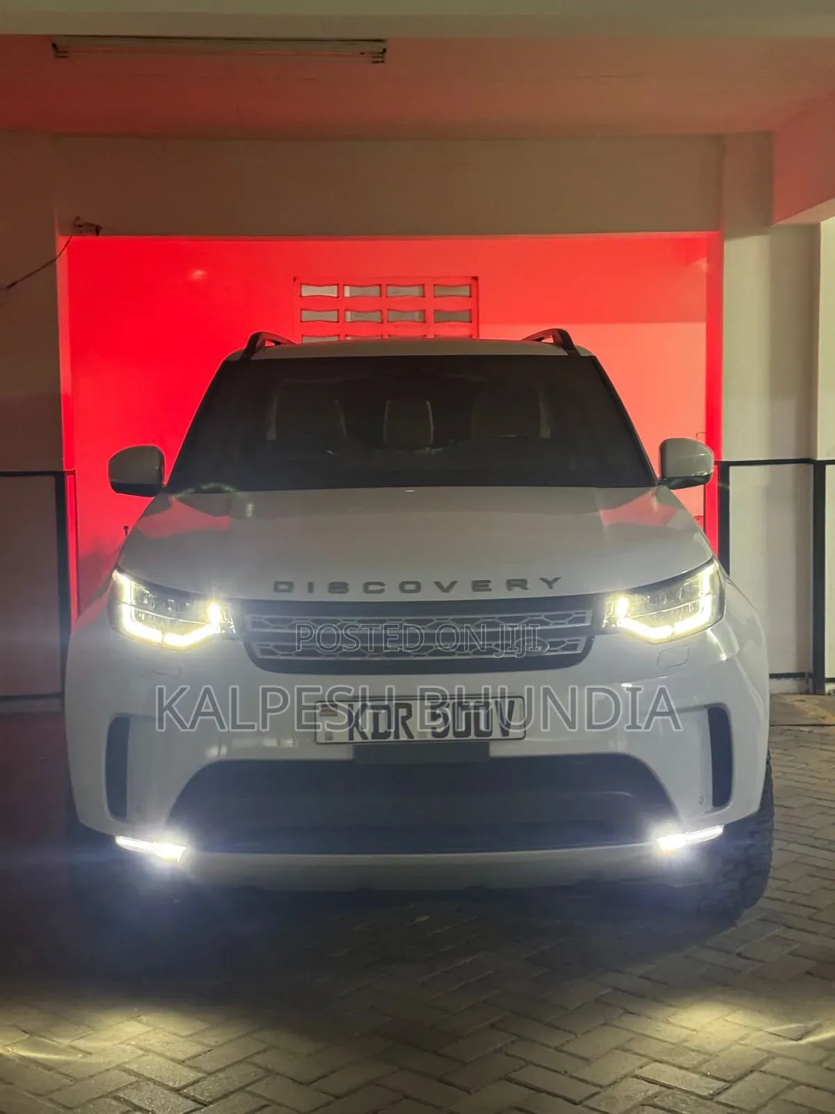 Land Rover Discovery 2018 Off white