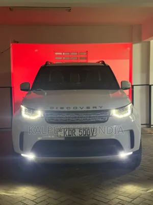 Land Rover Discovery 2018 Off white