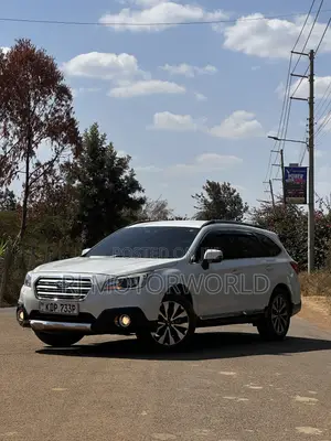 Subaru Outback 2.5i Premium AWD 2016 White