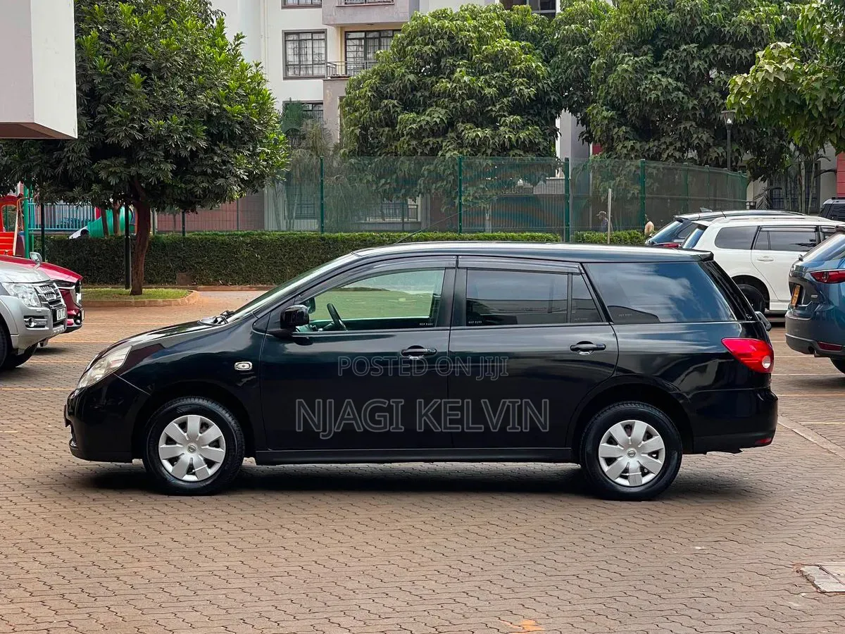 Nissan Wingroad 2012 Black