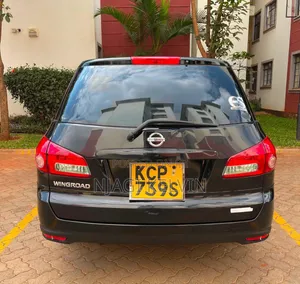 Nissan Wingroad 2012 Black