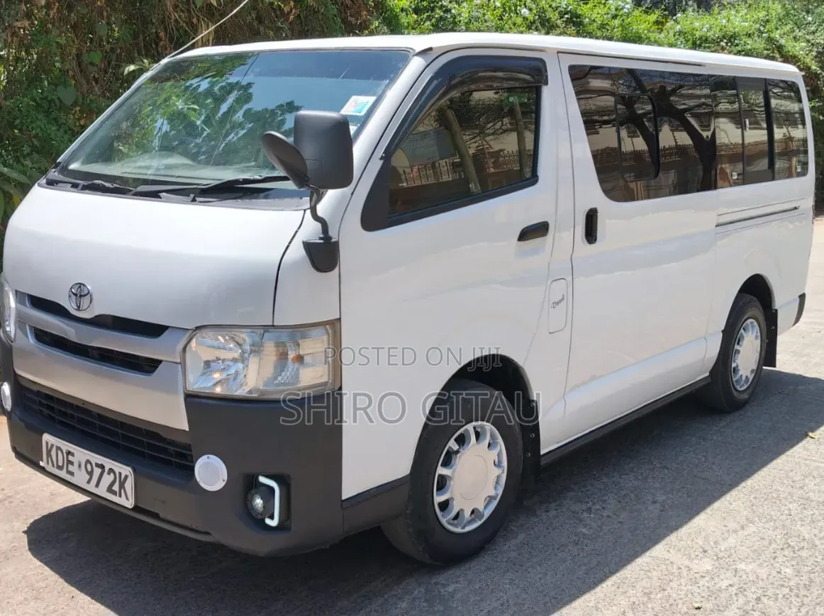 Toyota HiAce 2016 White