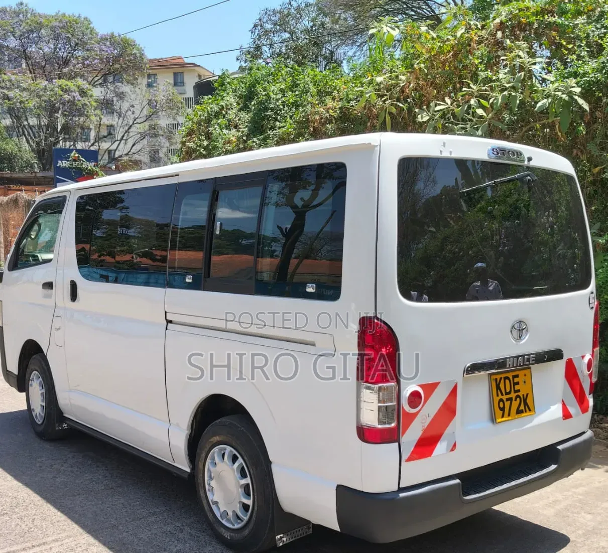 Toyota HiAce 2016 White