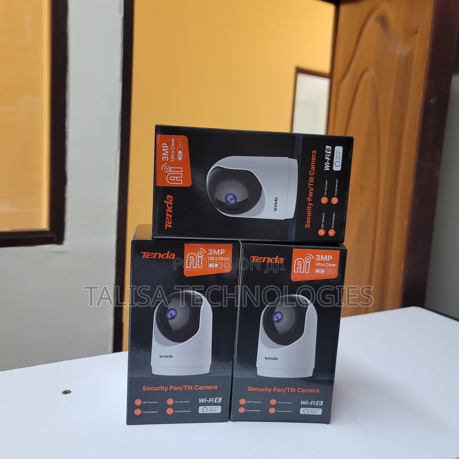 Tenda CP3 Pro 3MP Security Pan/Tilt Camera