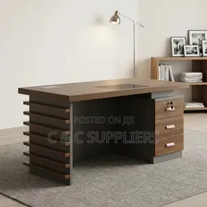 Executive Manager Desk With Drawers – 140cm