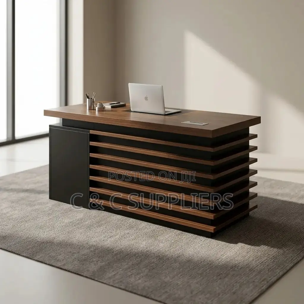 Executive Manager Desk With Drawers – 140cm