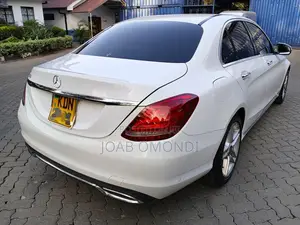 Mercedes-Benz C200 2014 White