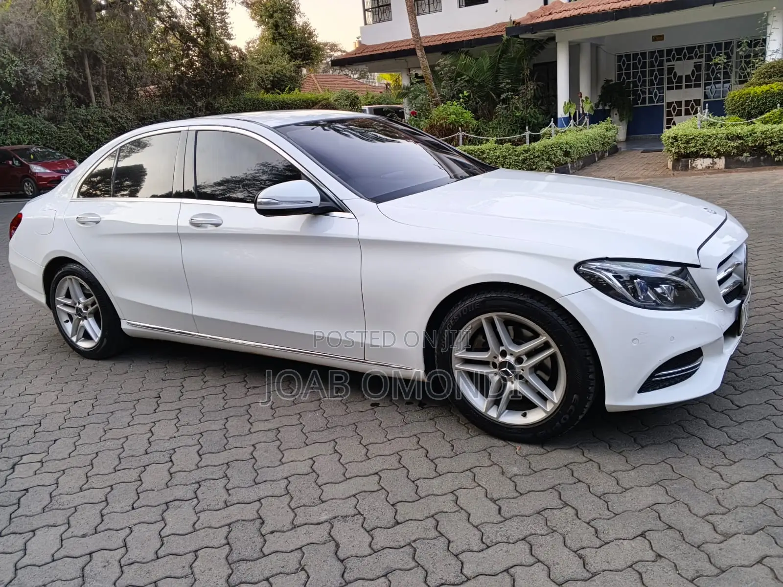 Mercedes-Benz C200 2014 White