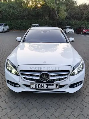 Mercedes-Benz C200 2014 White