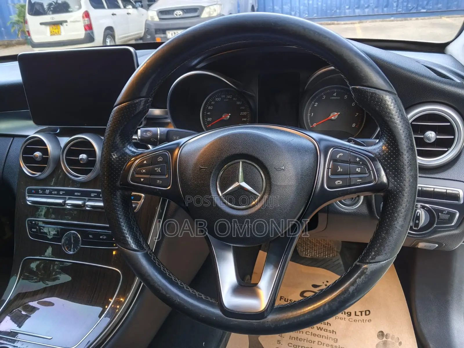 Mercedes-Benz C200 2014 White