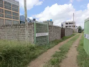 Fenced Plot for Sale Near Junction Arena