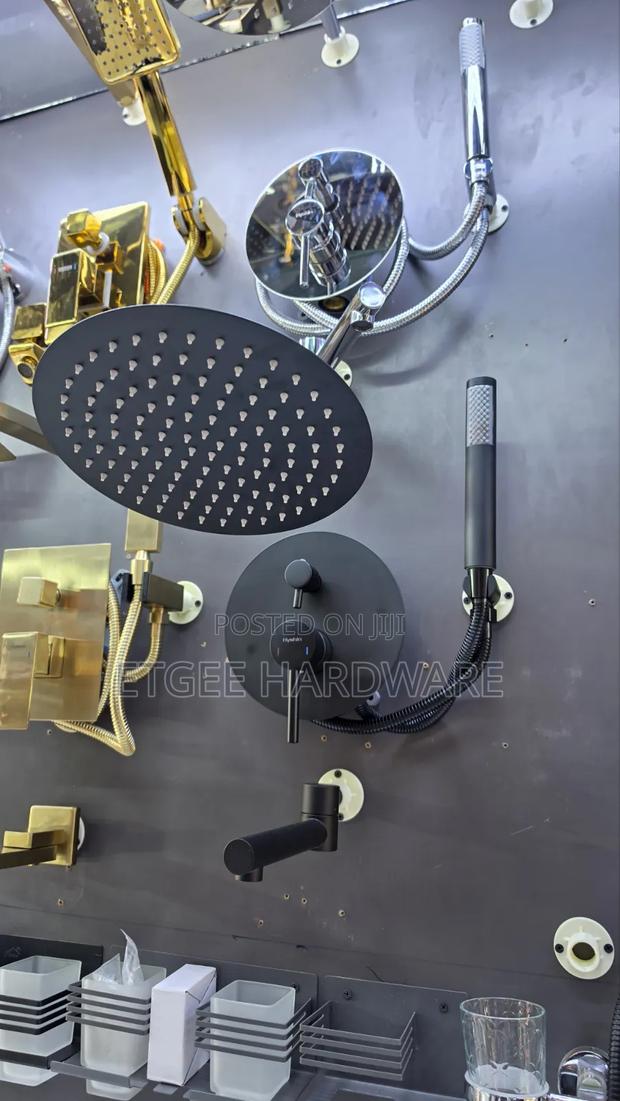 5 Way Concealed With Movable Bucket Tap Black