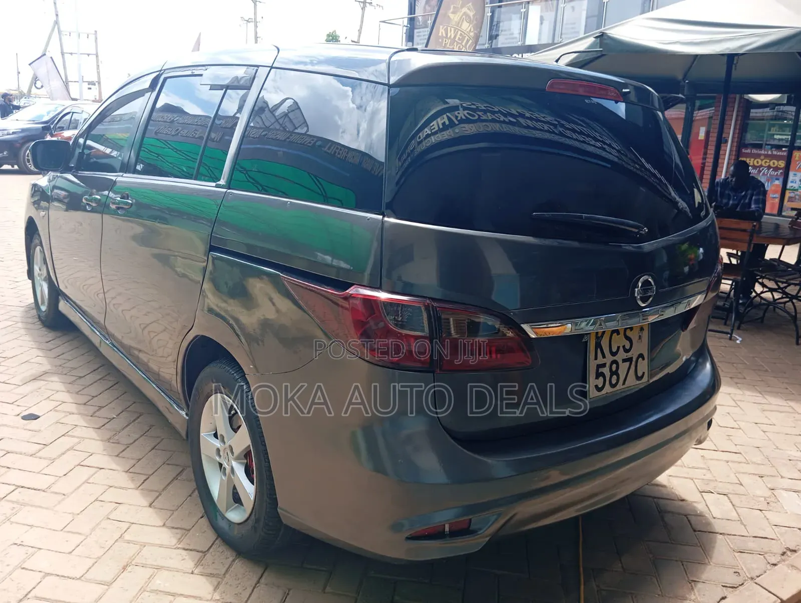 Nissan Lafesta 2011 Gray