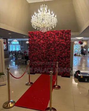 Crowd Control;Luxury Red Rope Stanchion Set With Two Gold Metal Stands